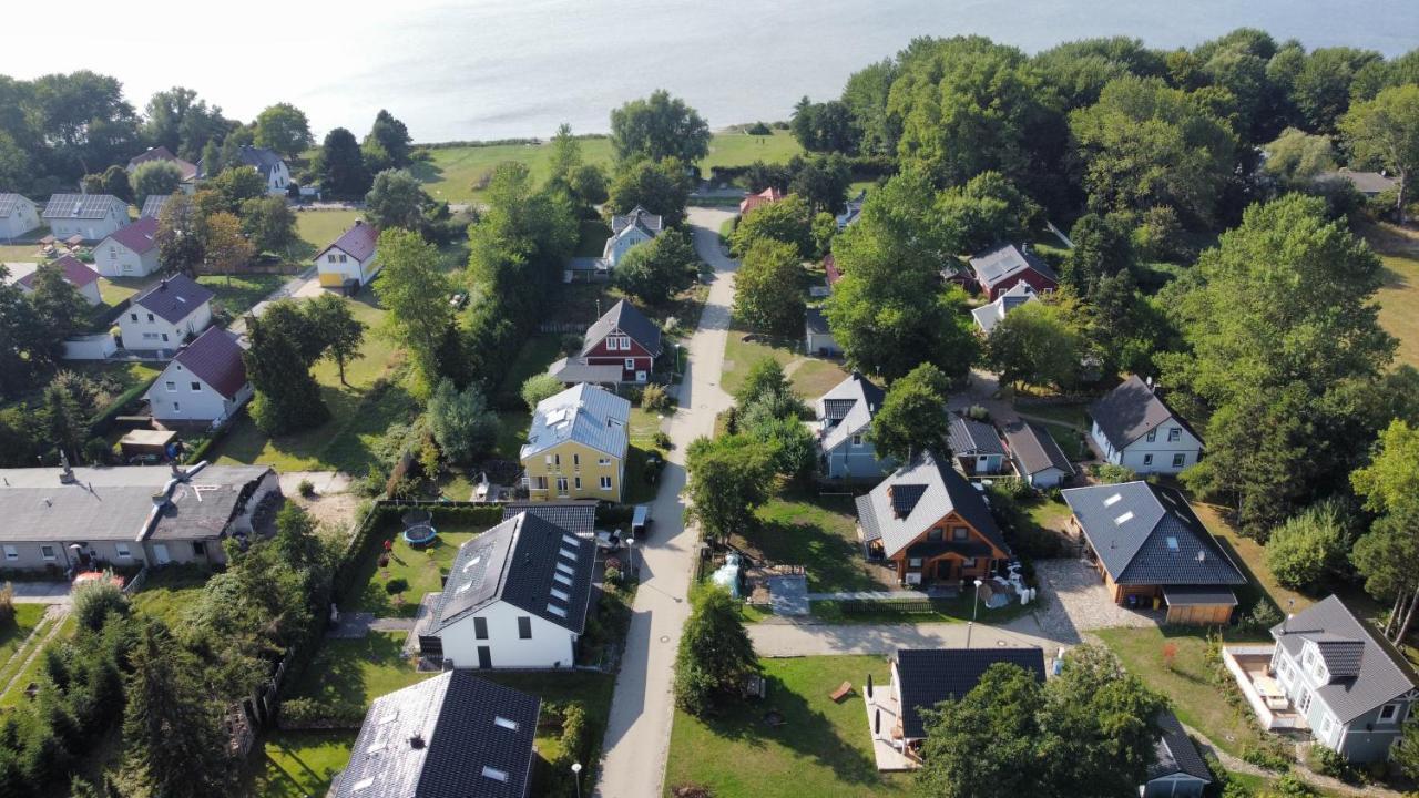 Ferienhaus Traumspot Wiek auf Ruegen Exterior foto