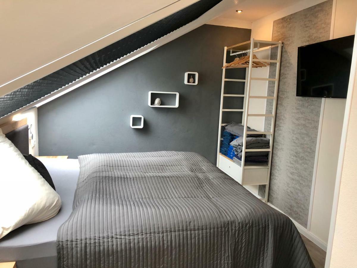 Ferienhaus Traumspot Wiek auf Ruegen Exterior foto